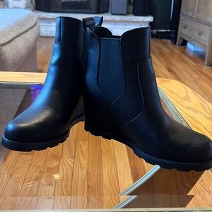 Black wedge booties